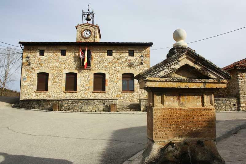 Casa de Pueblo con Merendero Opcional Casarejos Exterior foto